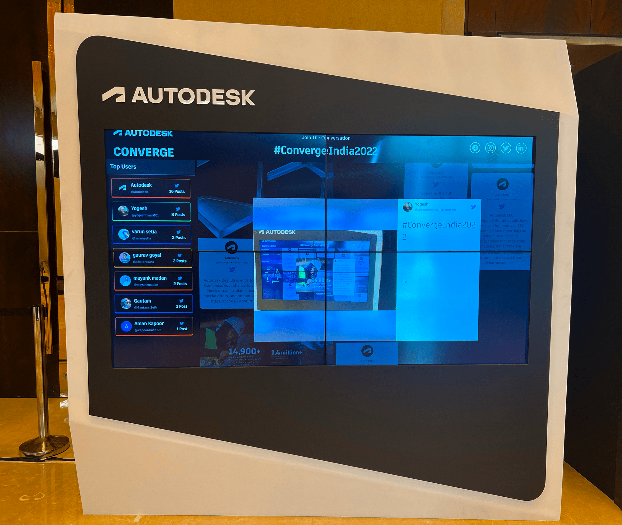 autodesk Event 2*2 LFD Wall